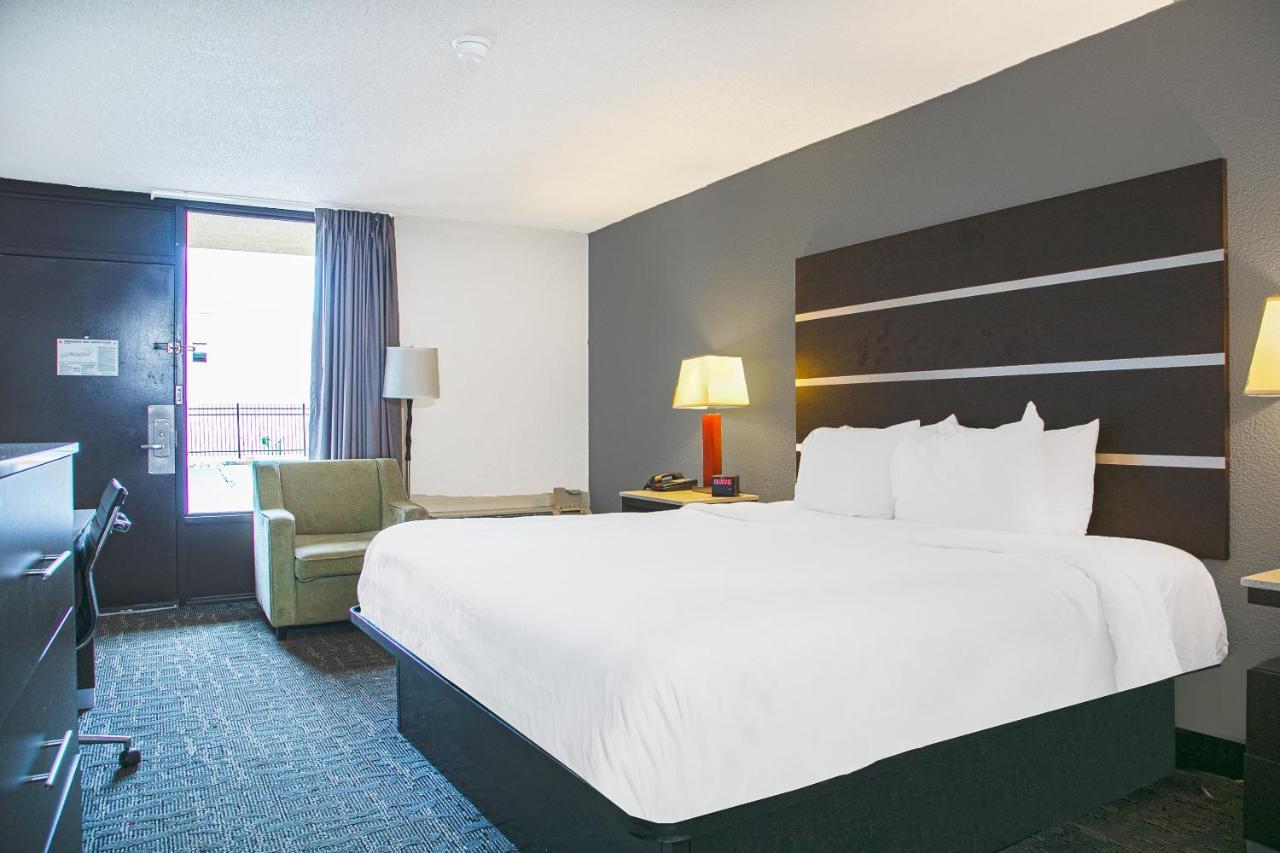 Clarion Inn Macon Esterno foto