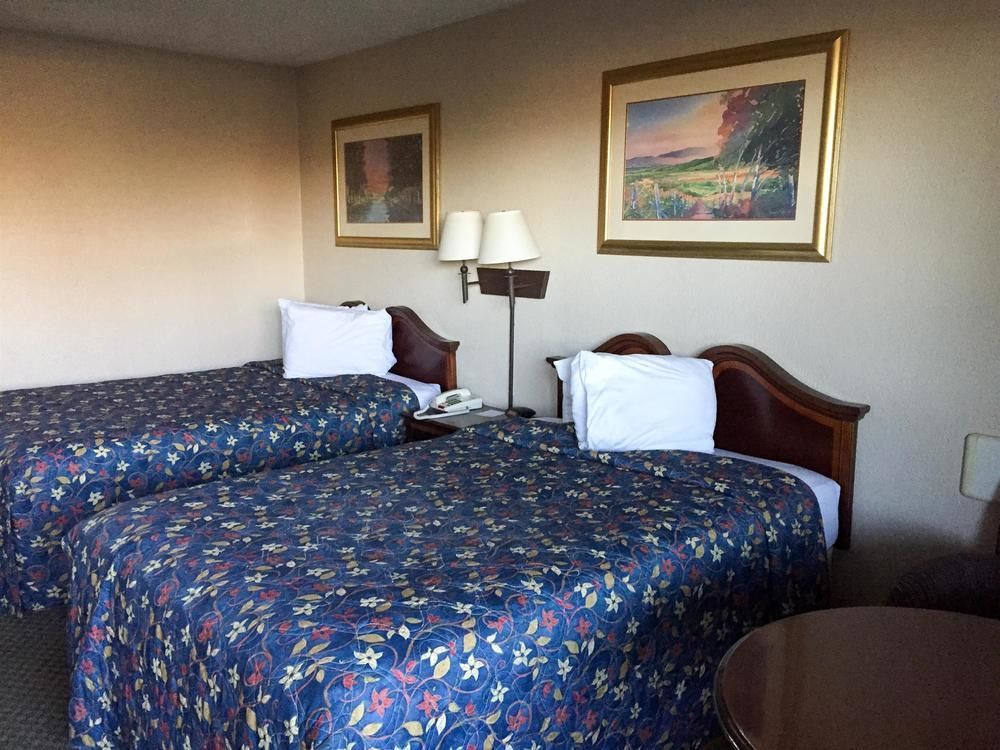 Clarion Inn Macon Esterno foto